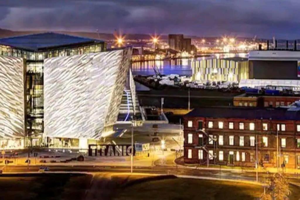 Titanic Quarter Apartment Belfast Exterior photo